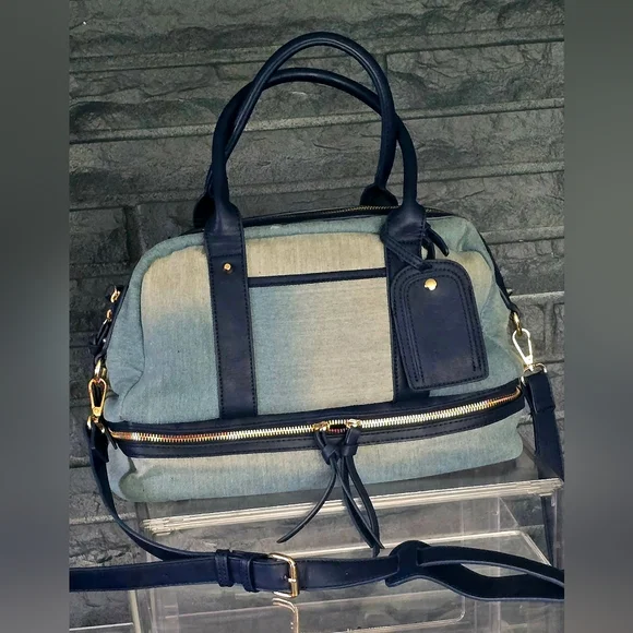 Carry On by Sole Society - Picture 4 of 15